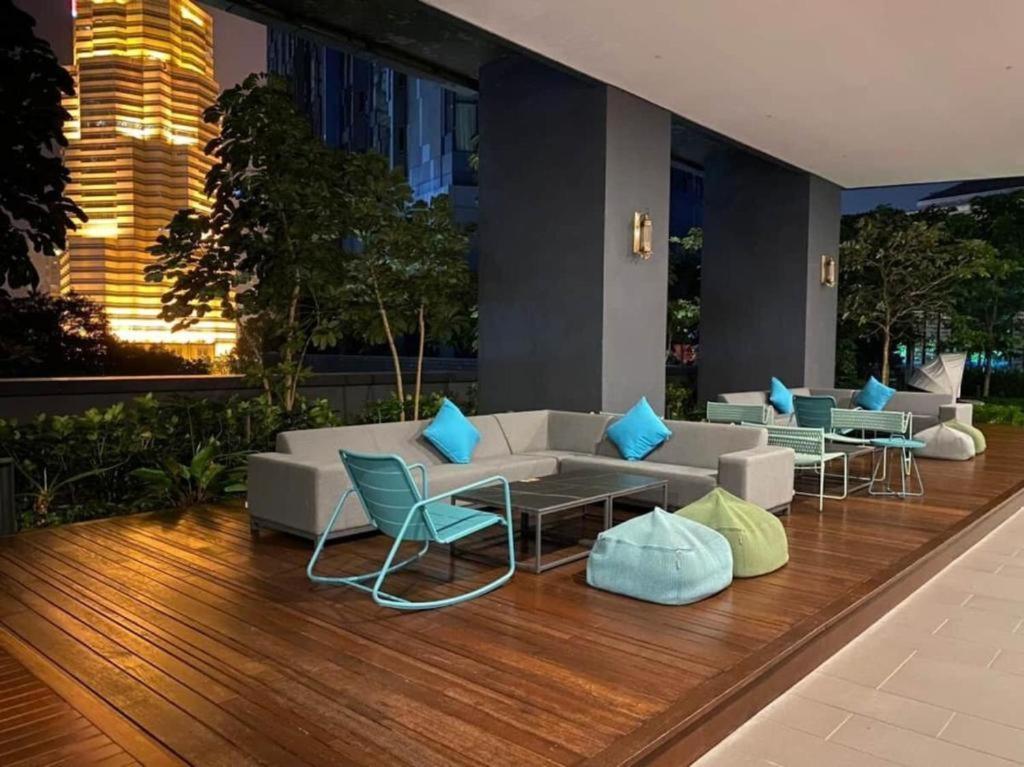Star Holiday Sky Pool Klcc Kuala Lumpur Exterior photo