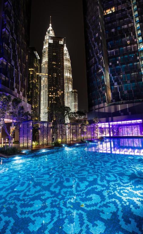 Star Holiday Sky Pool Klcc Kuala Lumpur Exterior photo